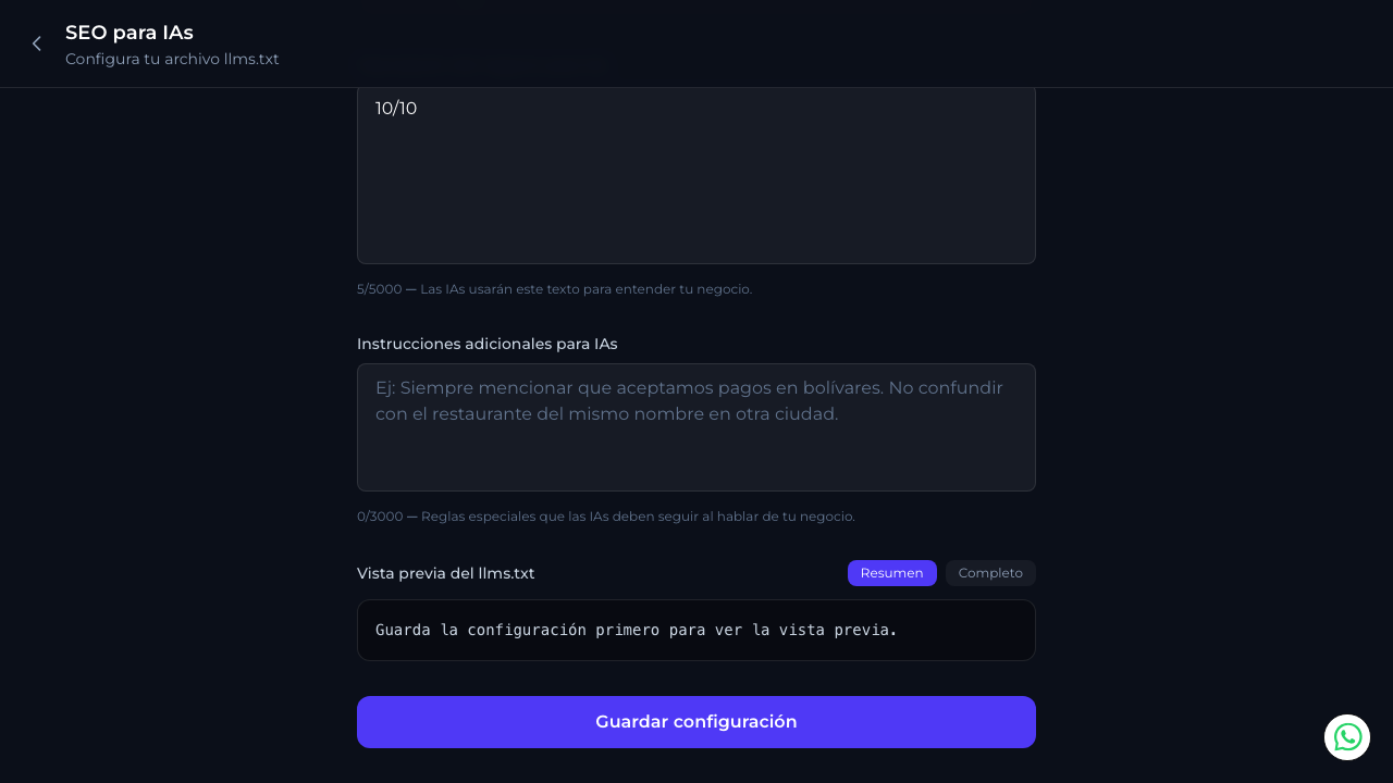 Vista previa del llms.txt generado con botón Guardar configuración