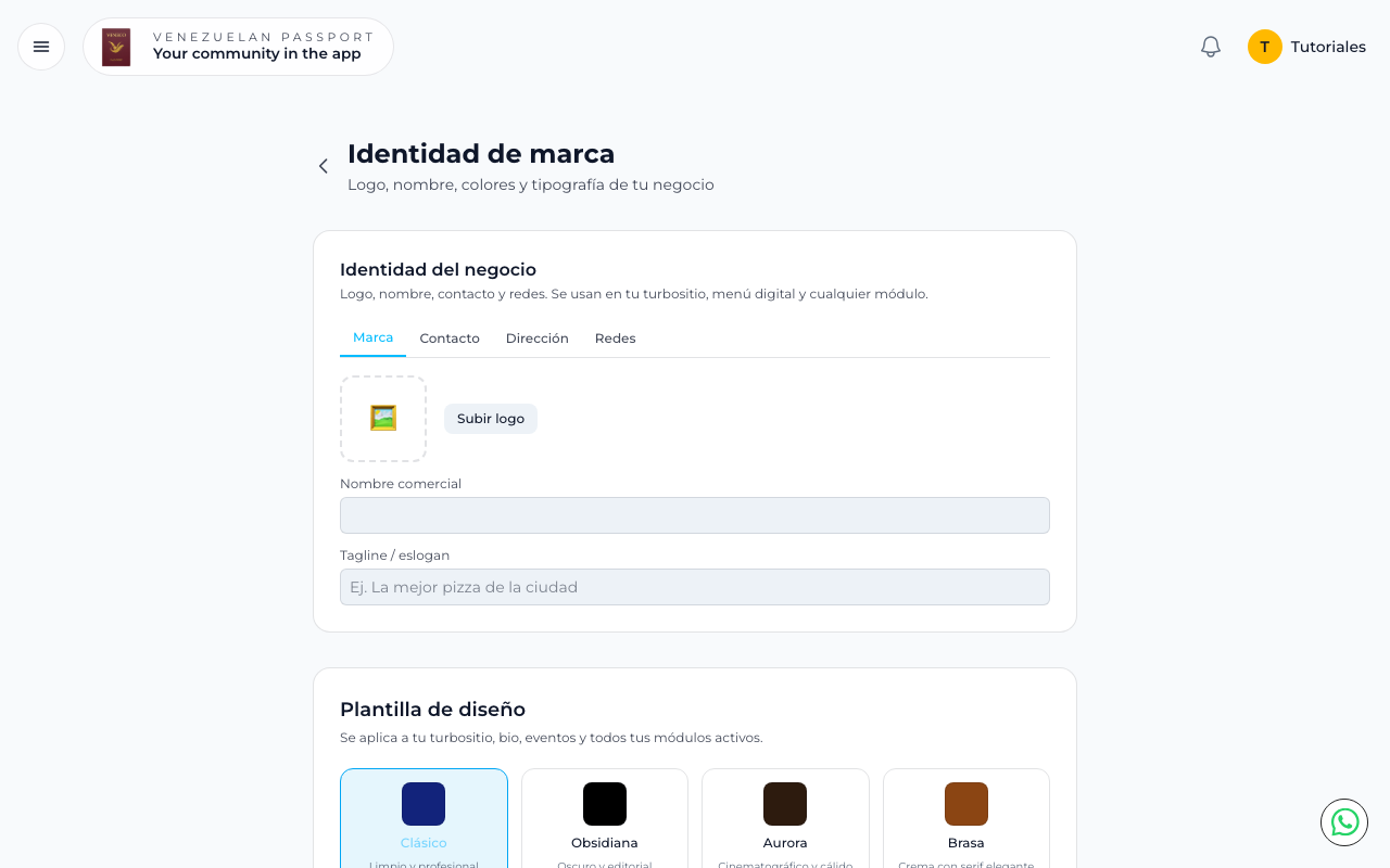 Editor de identidad de marca con la pestaña Marca activa mostrando logo, nombre y tagline