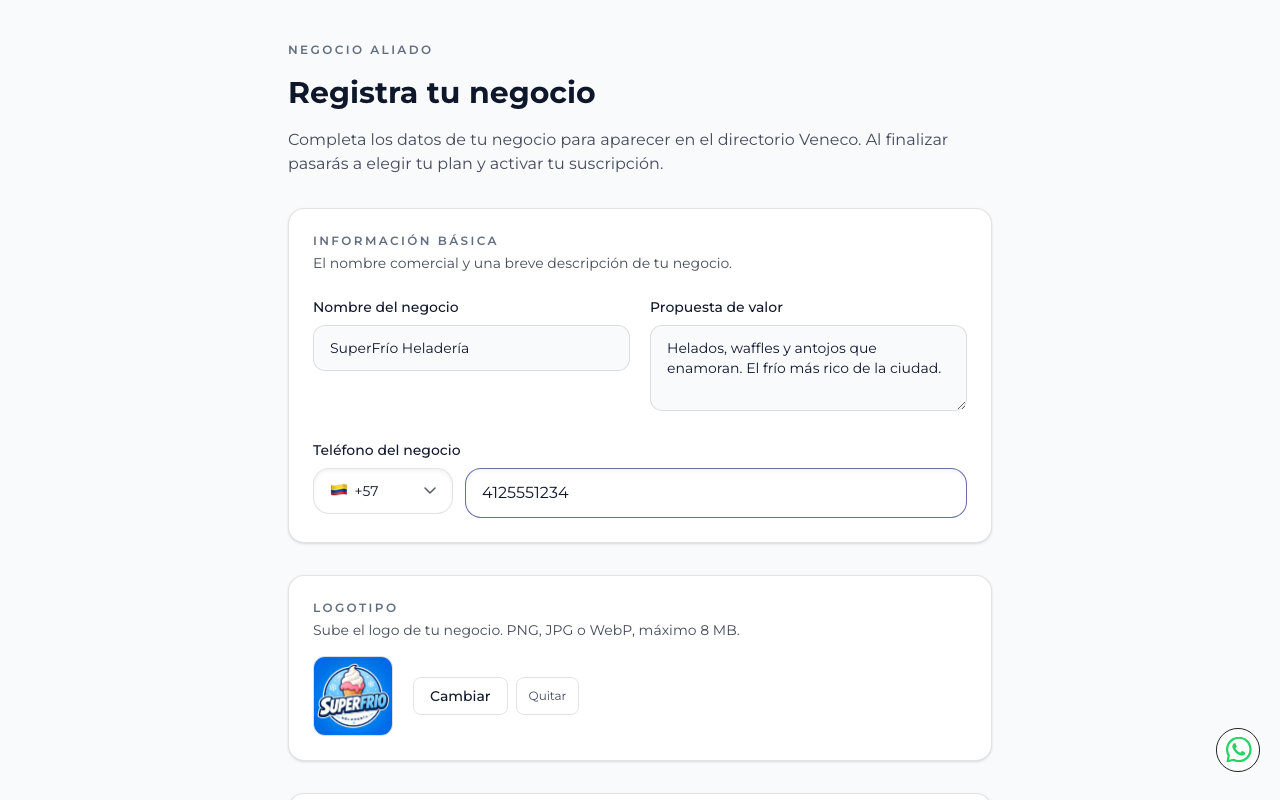 Formulario de registro con nombre SuperFrío Heladería, propuesta de valor, teléfono y logo subido